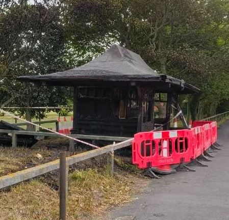 victorian shelter southport.JPG