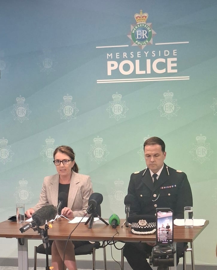 Presser 2.jpg